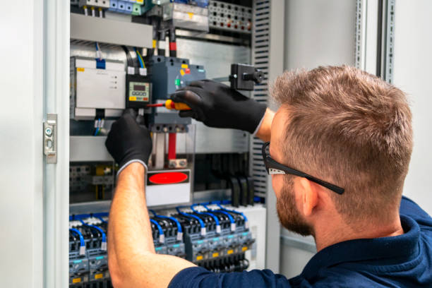 Electrical Outlet Repair in North Riverside, IL